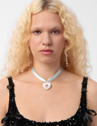 GUMMY HEART CHOKER
