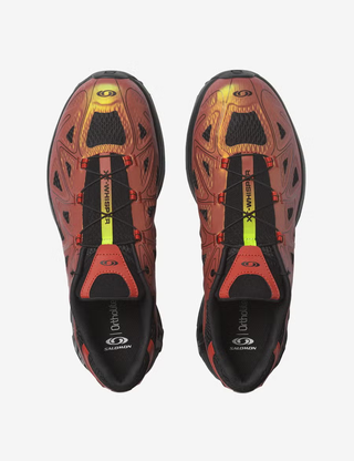 XT-WHISPER VOID Sneakers in Chili