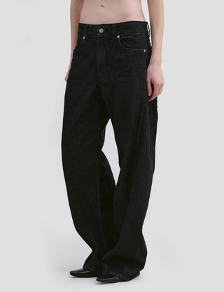 Bend Jean