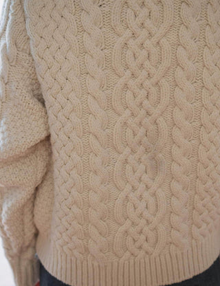 LENS SWEATER