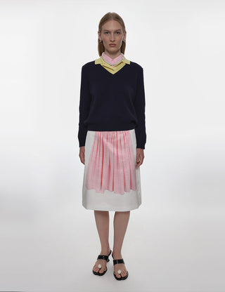 Apron Ina Skirt