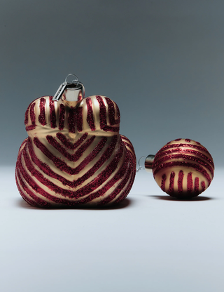 PROTEST CHAIR ORNAMENT