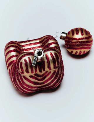 PROTEST CHAIR ORNAMENT