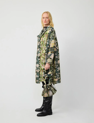 Johan Hand-Pleated Coat in Bruno