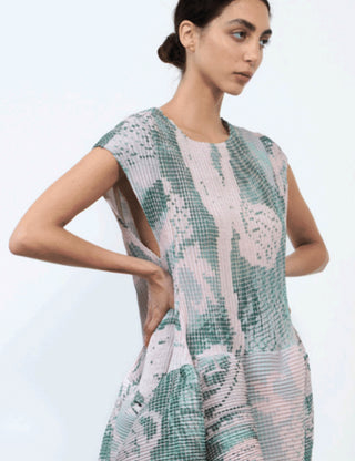 HANDPLEATED MAYA DRESS IN SERAPHIN