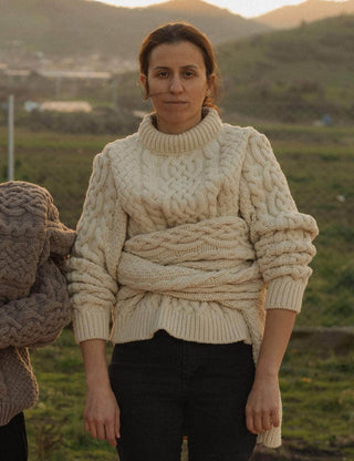 LENS SWEATER